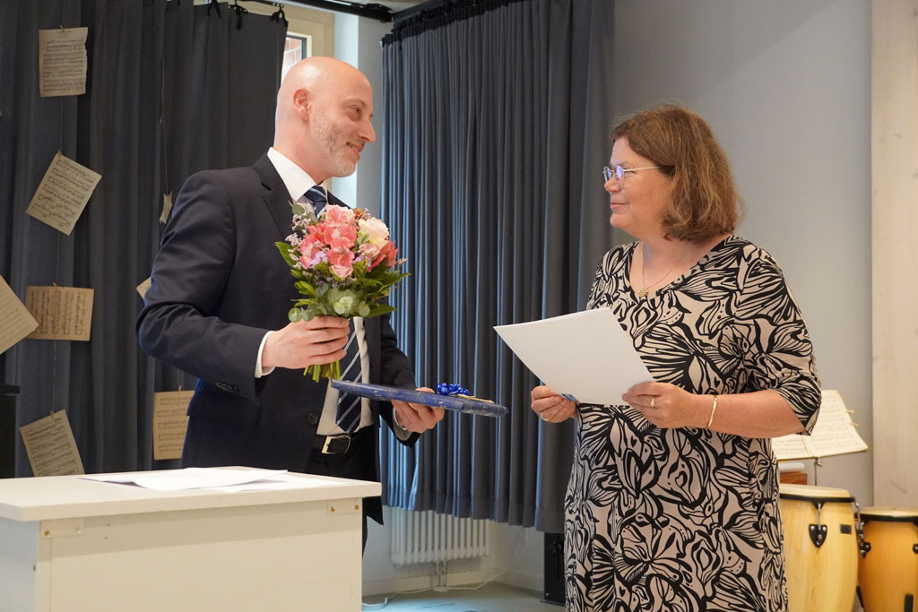 Am 06.07.2026 hieß es Abschied nehmen von Beatrice Lipschütz, der die Katholische Sophienschule über Jahrzehnte geprägt hat wie kaum ein anderer.